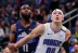 Holtszezonbeli lélekvándorlási útmutató, 7. Fejezet – Mavericks, Magiccikk borítóképe